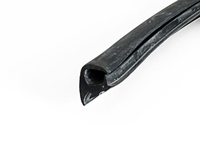 Joint capote Maserati 3500 GT Vignale Spider