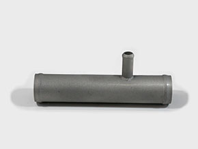 Tuyau eau pour culasse Ferrari V12 (3 sorties)